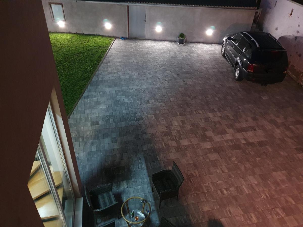 Apartman Bozur **** Satnica Dakovacka Dış mekan fotoğraf
