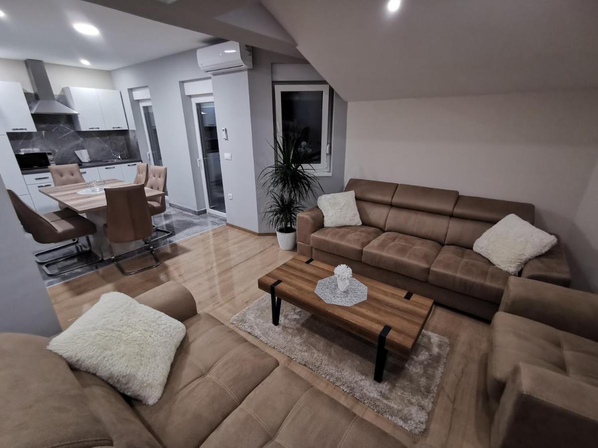 Apartman Bozur **** Satnica Dakovacka Dış mekan fotoğraf