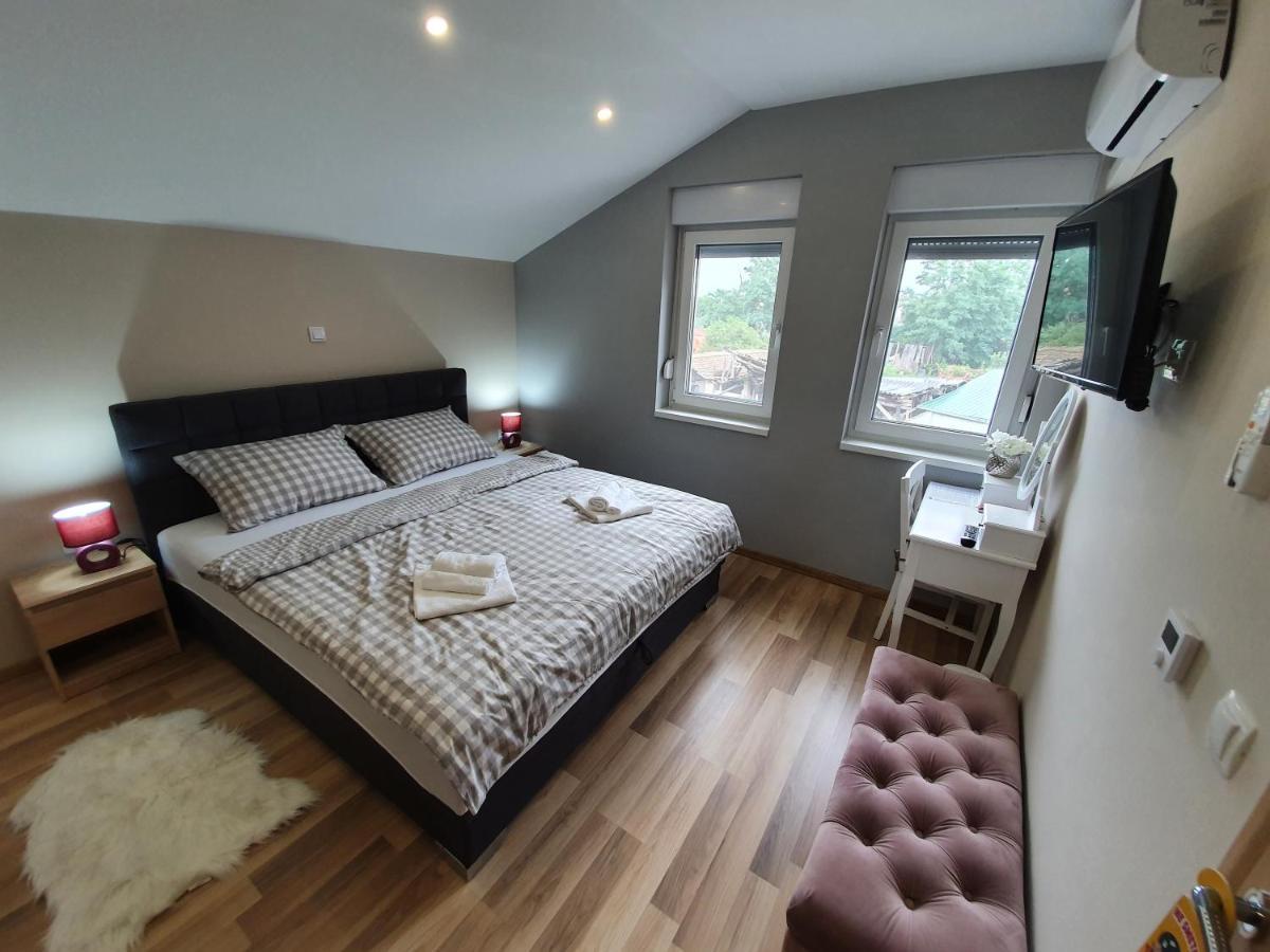 Apartman Bozur **** Satnica Dakovacka Dış mekan fotoğraf