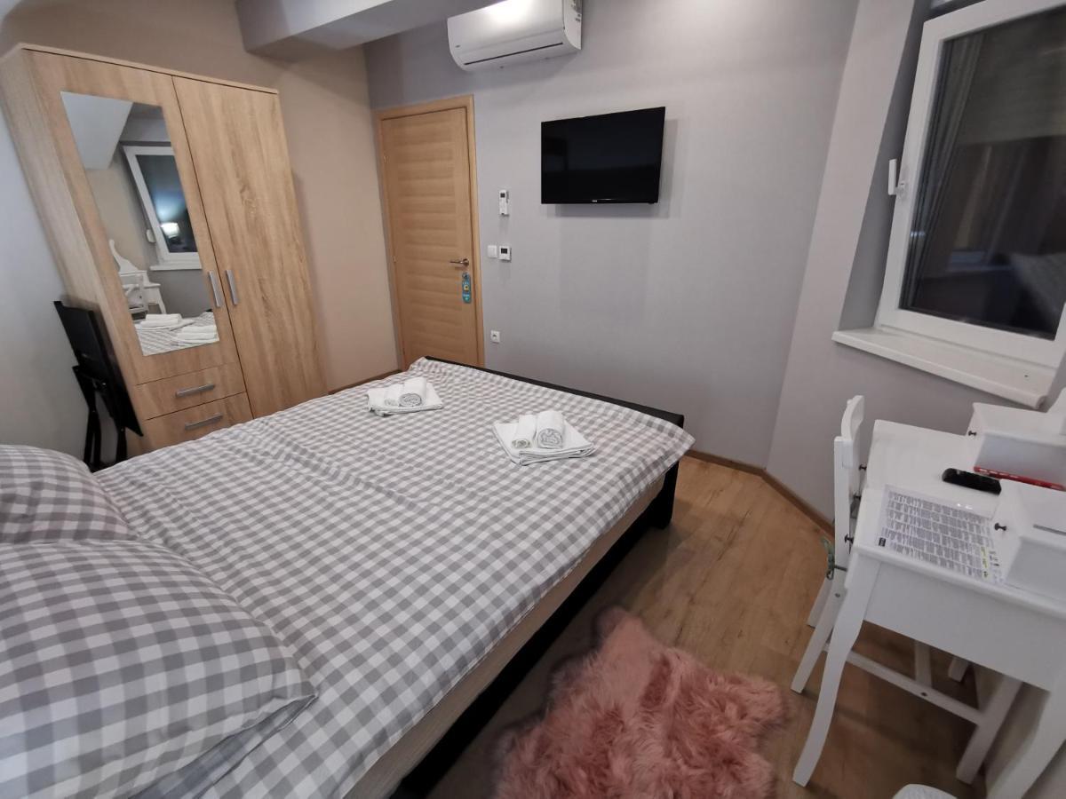 Apartman Bozur **** Satnica Dakovacka Dış mekan fotoğraf