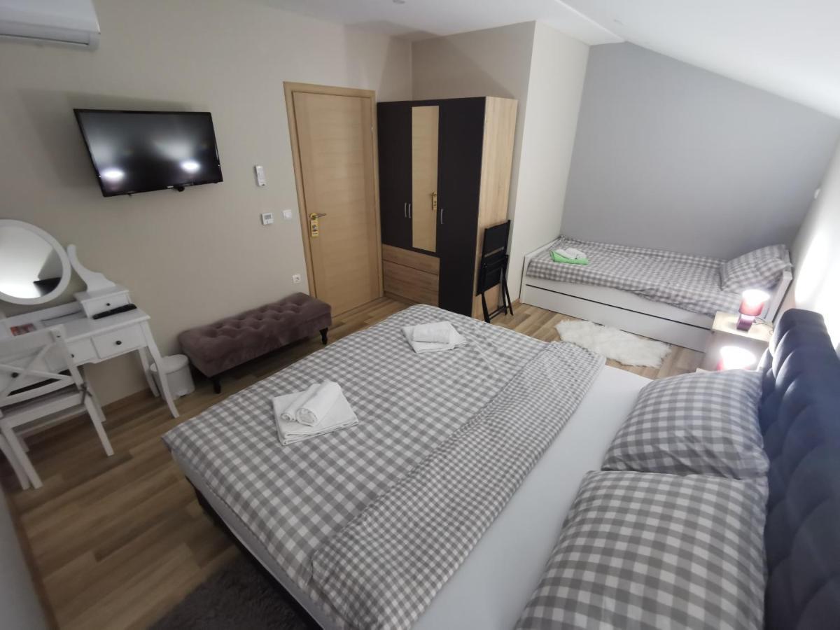 Apartman Bozur **** Satnica Dakovacka Dış mekan fotoğraf
